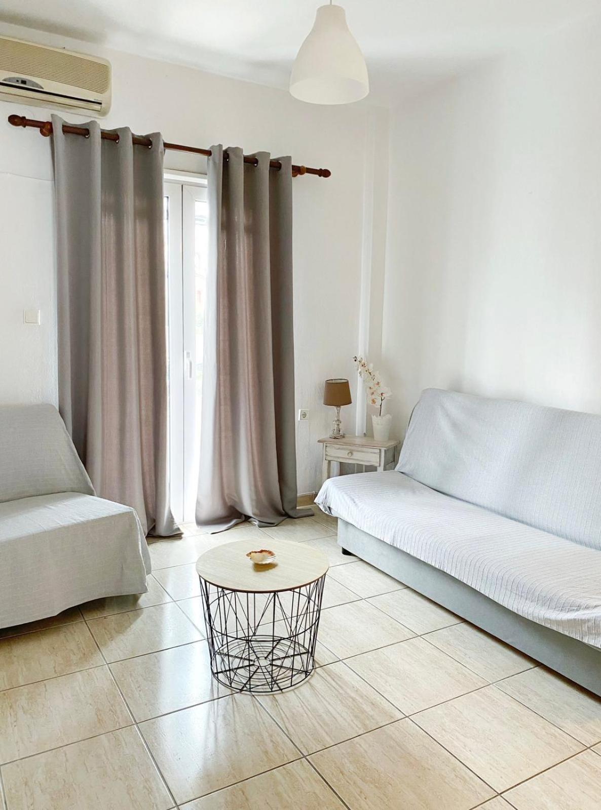 Delia Apartments Pefkochori Bagian luar foto